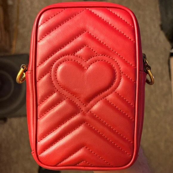 NIB Gucci GG Marmont Vertical Phone Bag - Red Matelassé Leather Full Inclusion - Picture 13 of 13